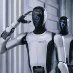 Record-breaking tiny robot flies by magnetism